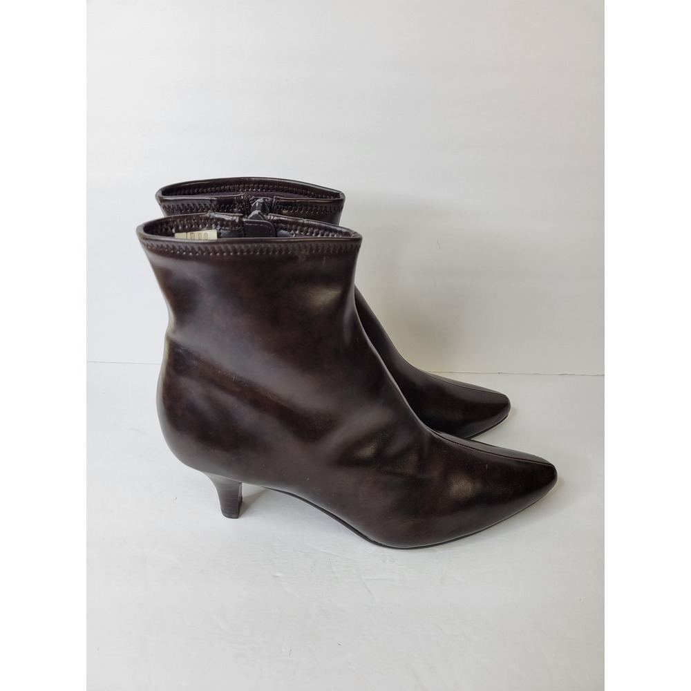 Impo Novice Stretch Ankle Boots Brown Pointed Toe Kitten Heel Booties 8M  NWT